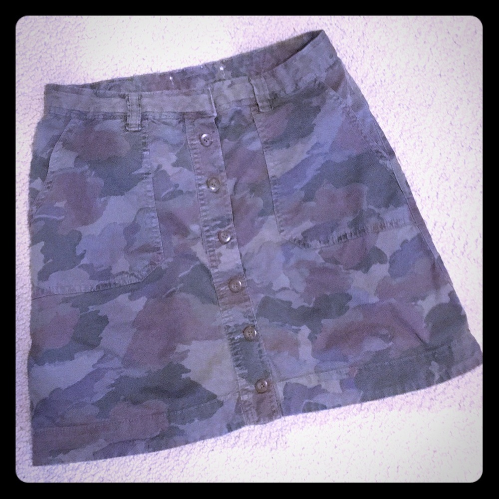 ANTHROPOLOGIE Army Button Up Skirt